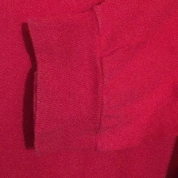 Red turtleneck - Picture 3 of 3